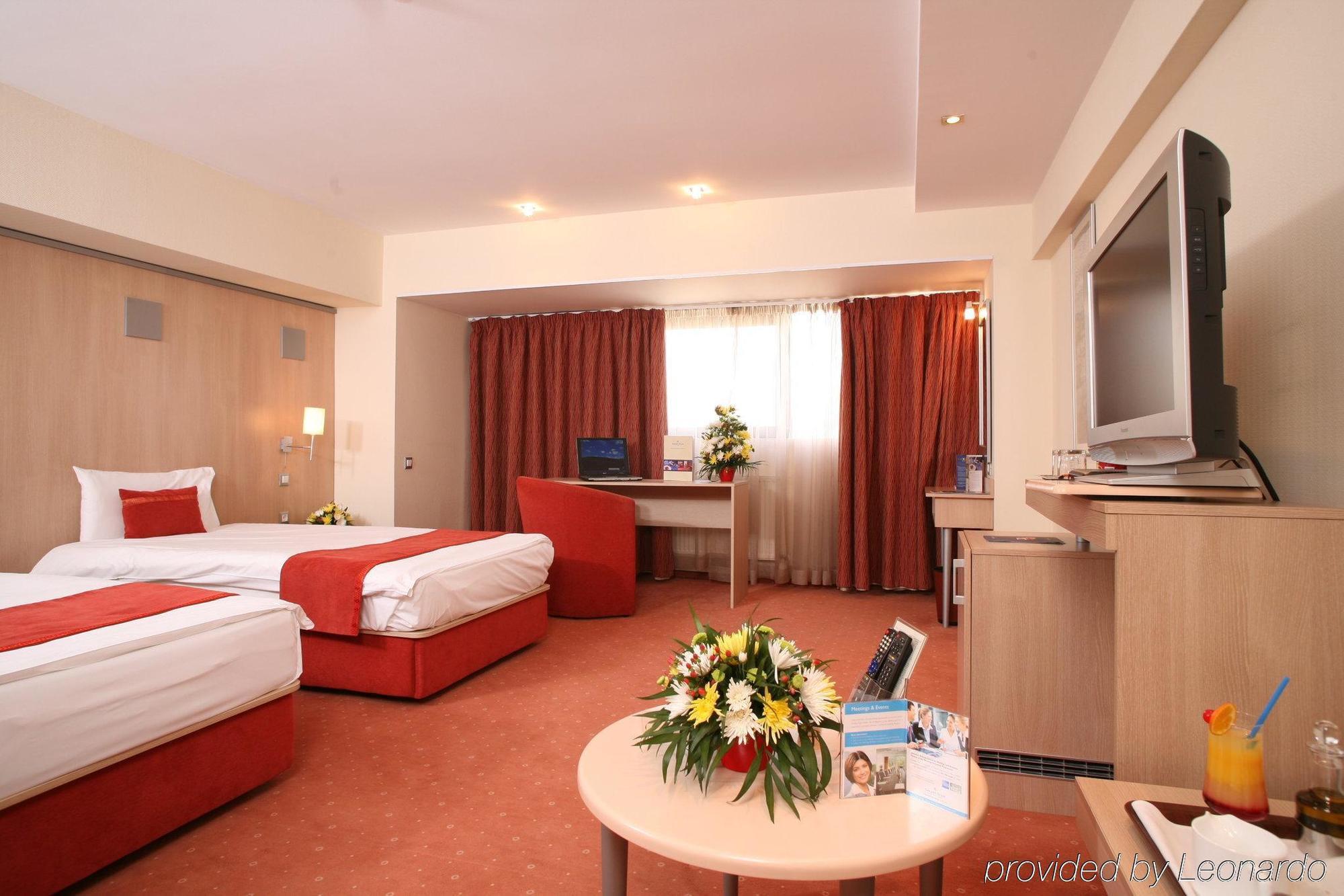 Holiday Inn Bucharest - Times, An Ihg Hotel Kamer foto